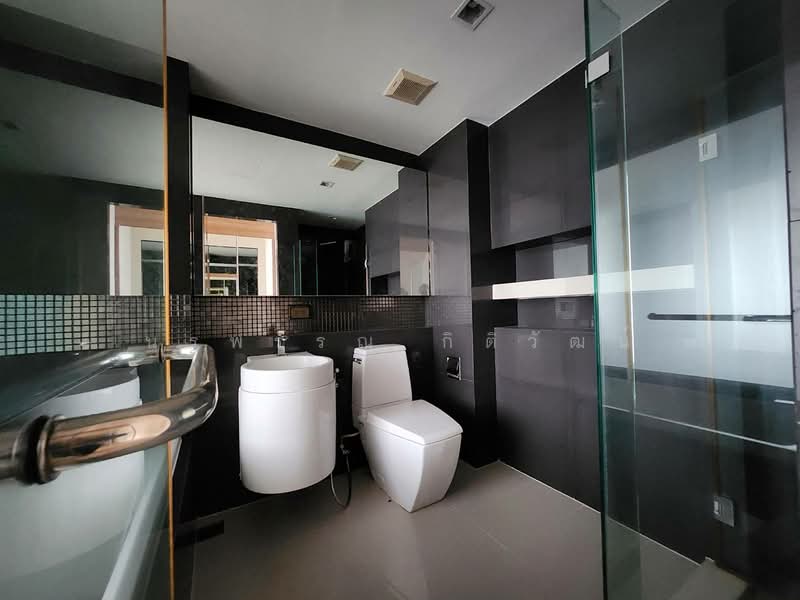 Rhythm Sathorn, Bangkok, 141 Soi Sathorn 21, Yan Nawa, Sathon, Bangkok, 2 Bedrooms, 66 sqm, Condo For Rent, by นรพรรณ กิติวัฒน์, 500474217 - DDproperty.com