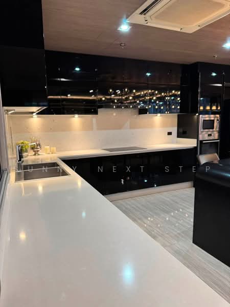 Citi Smart Sukhumvit 18, Bangkok, 366 Soi Sukhumvit 18, Sukhumvit Road, Khlong Toei, Bangkok, 3 Bedrooms, 240 sqm, Condo For Rent, by Sunny Shibano, 500474237 - DDproperty.com