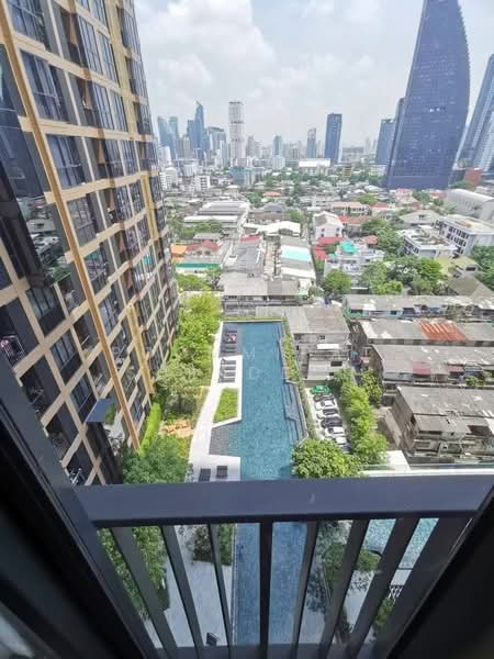 Oka Haus Sukhumvit 36, Bangkok, 3399 Rama 4 Road, Khong Tan, Khlong Toei, Bangkok, 1 Bedroom, 35 sqm, Condo For Rent, by Poommipat Suradech, 500474242 - DDproperty.com