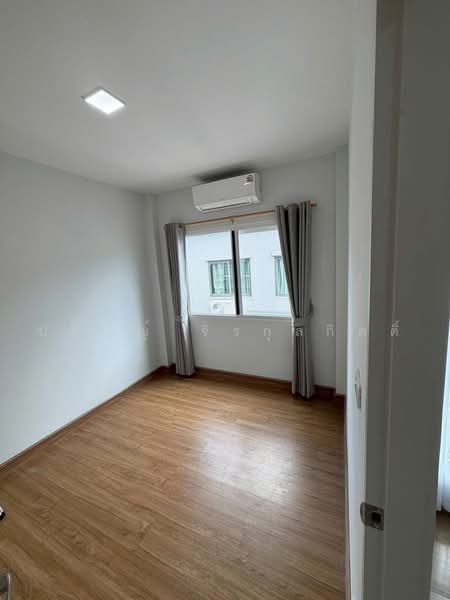 Pleno Petchkasem-Sai 4, Samut Sakhon, Soi Phutthasakhon 12, Om Noi, Krathum Baen, Samut Sakhon, 3 Bedrooms, 142 sqm, Semi-Detached House (Twin House) For Rent, by ปริญญ์ จิรกุลกิตติ์, 500474249 - DDproperty.com