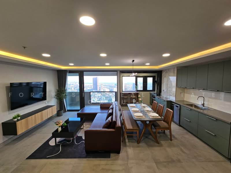 The Waterford Diamond Tower Sukhumvit, Bangkok, 758/18 Soi Sukhumvit 30/1, Sukhumvit Road, Khlong Toei, Bangkok, 3 Bedrooms, 146 sqm, Condo For Rent, by Forty-Six Real Estate Group, 500474258 - DDproperty.com