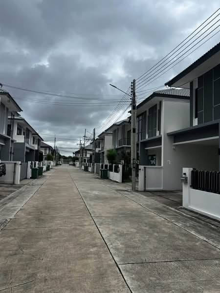 ให้เช่าบ้านเดี่ยว ม.เดอะโฮม บ้านฉาง ระยอง, Rayong, Huai Pong, Muang Rayong, Rayong, 3 Bedrooms, 180 sqm, Single Detached House For Rent, by Dusit Saengfa, 500474272 - DDproperty.com