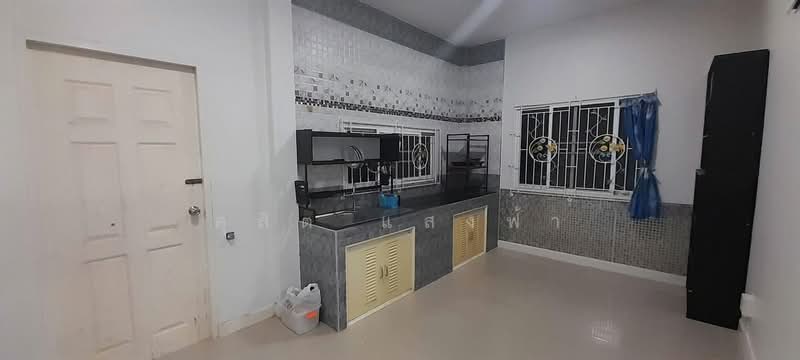 ให้เช่าบ้านเดี่ยว ใกล้แยกตลาดป้าไสว มาบยางพระ ระยอง, Rayong, Mapyangphon, Pluak Daeng, Rayong, 2 Bedrooms, 150 sqm, Single Detached House For Rent, by Dusit Saengfa, 500474274 - DDproperty.com