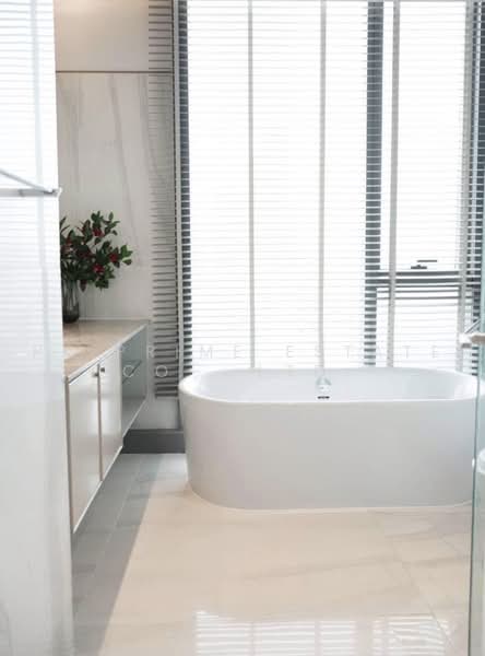 Kraam Sukhumvit 26, Bangkok, 55 Soi Sukhumvit 26 Sukhumvit Road, Khong Tan, Khlong Toei, Bangkok, 2 Bedrooms, 110 sqm, Condo For Rent, by PK PRIME ESTATE Co., Ltd., 500474279 - DDproperty.com