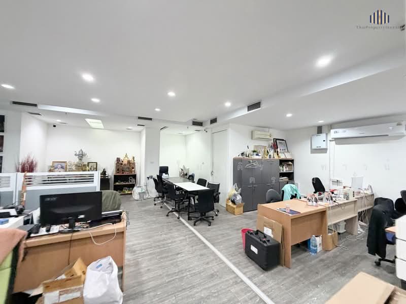 Modern Town Ekkachai 46 : โมเดิร์นทาวน์ เอกชัย 46, กรุงเทพ, ซอย เอกชัย 46, บางบอน, กรุงเทพ, 185 ตร.ม., บ้านเดี่ยว ขาย, โดย ขายออฟฟิศโมเดิร์น ทาวน์ เอกมัย 185.17 ตร.ม ชั้น 5, 500474283 - DDproperty.com
