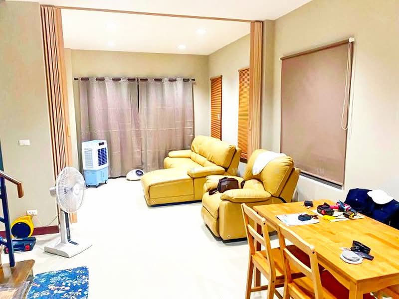 ไม่พบโครงการ, Bangkok, ถนนหทัยราษฎร์, Bang Chun, Khlong Sam Wa, Bangkok, 3 Bedrooms, 140 sqm, Townhouse For Rent, by ณัฐพงศ์ สุนทรอรุณ, 500474293 - DDproperty.com