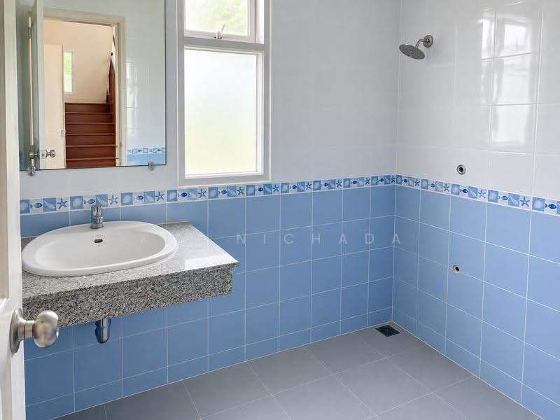 Single House Lovely home is a 2-storey detached house project located around Wat Phanthai Norasing, Samut Sakhon, เจษฏาสันดาป, Phanthai Norasing, Muang Samut Sakhon, Samut Sakhon, 3 Bedrooms, 135 sqm, Single Detached House For Sale, by Kim Nichada, 500474321 - DDproperty.com
