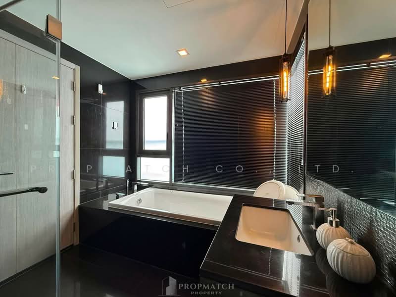 Rhythm Sukhumvit 36-38, Bangkok, 55 Soi Sukhumvit 36, Sukhumvit Road, Phra Kanong, Khlong Toei, Bangkok, 2 Bedrooms, 88 sqm, Condo For Rent, by PROPMATCH CO., LTD., 500474324 - DDproperty.com