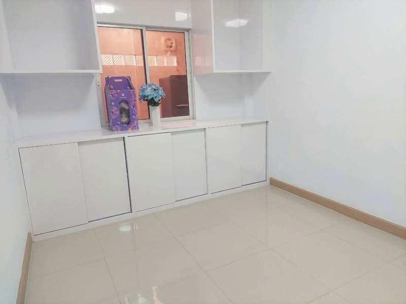 อาร์เคพาร์ค รามอินทรา-คู้บอน (RK PARK Ramintra-Kubon), Bangkok, Bang Chun, Khlong Sam Wa, Bangkok, 4 Bedrooms, 100 sqm, Townhouse For Sale, by The Best Property ไป่, 500474328 - DDproperty.com