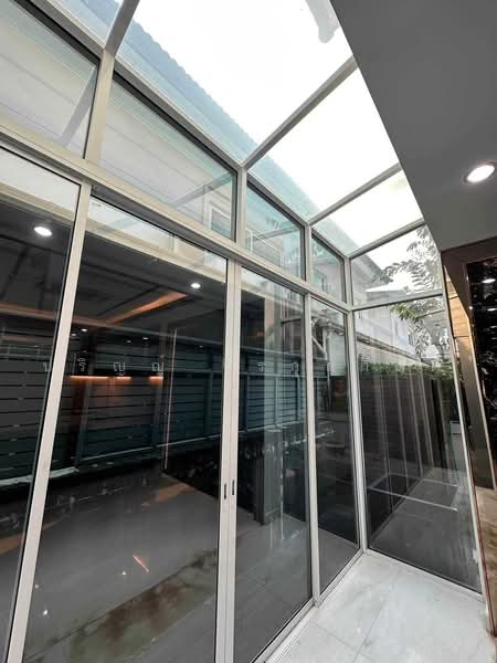 The Grand Pinklao, Bangkok, 594 Borommaratchachonnani Road, Sala Thammasop, Thawi Watthana, Bangkok, 3 Bedrooms, 400 sqm, Single Detached House For Sale, by ปริญญ์ จิรกุลกิตติ์, 500474338 - DDproperty.com