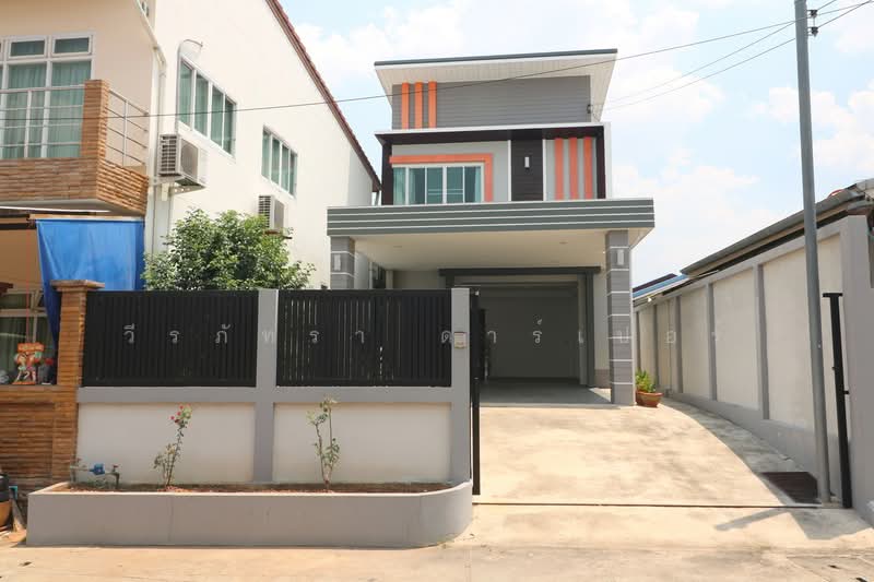 Wheelchair-Friendly 4-Bedroom House for Sale in Chum Phae, Khon Kaen, Chum Phae, Khon Kaen, 4 Bedrooms, 246 sqm, Single Detached House For Sale, by วีรภัทรา ดาร์เปอร์, 500474343 - DDproperty.com