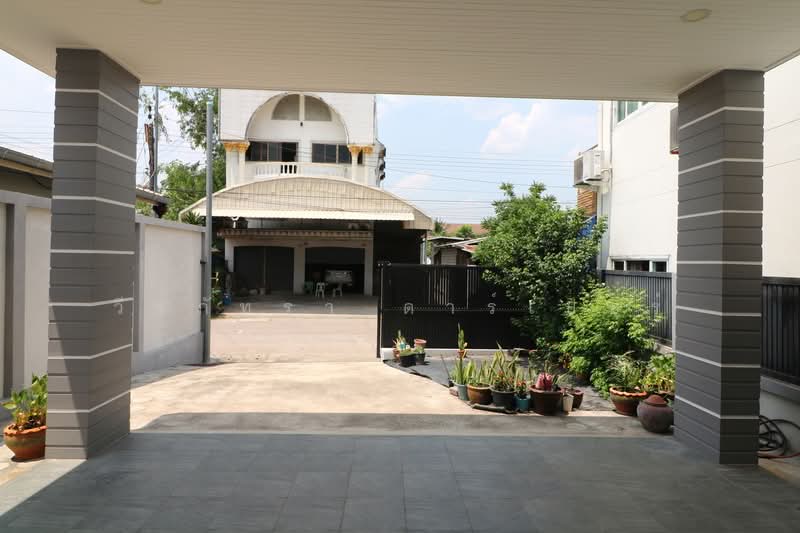 บ้านเดี่ยว 4 ห้องนอน รองรับวีลแชร์ ใจกลางชุมแพ ขอนแก่น, ขอนแก่น, ชุมแพ, ชุมแพ, ขอนแก่น, 246 ตร.ม., บ้านเดี่ยว ขาย, โดย วีรภัทรา ดาร์เปอร์, 500474343 - DDproperty.com