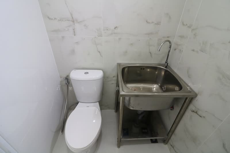 Wheelchair-Friendly 4-Bedroom House for Sale in Chum Phae, Khon Kaen, Chum Phae, Khon Kaen, 4 Bedrooms, 246 sqm, Single Detached House For Sale, by วีรภัทรา ดาร์เปอร์, 500474343 - DDproperty.com