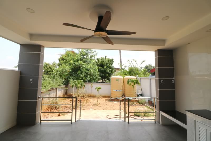 Wheelchair-Friendly 4-Bedroom House for Sale in Chum Phae, Khon Kaen, Chum Phae, Khon Kaen, 4 Bedrooms, 246 sqm, Single Detached House For Sale, by วีรภัทรา ดาร์เปอร์, 500474343 - DDproperty.com