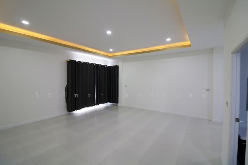 บ้านเดี่ยว 4 ห้องนอน รองรับวีลแชร์ ใจกลางชุมแพ ขอนแก่น, ขอนแก่น, ชุมแพ, ชุมแพ, ขอนแก่น, 246 ตร.ม., บ้านเดี่ยว ขาย, โดย วีรภัทรา ดาร์เปอร์, 500474343 - DDproperty.com