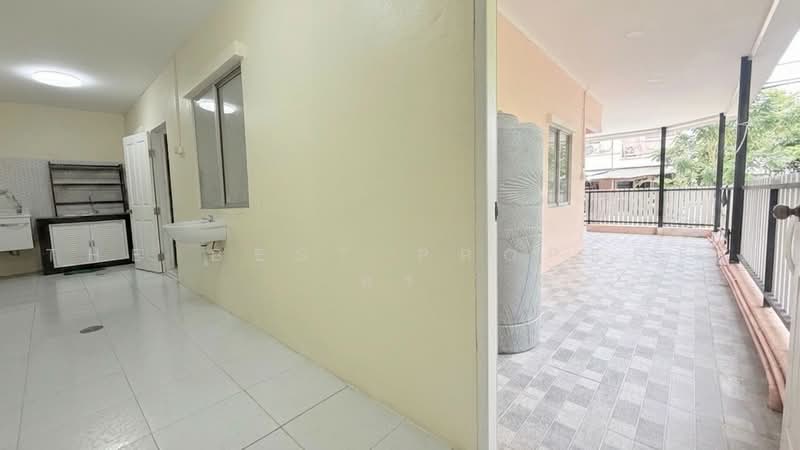 Panalee Pruksa 34, Samut Prakan, Ban Khlong Suan, Phra Samut Jadee, Samut Prakan, 3 Bedrooms, 100 sqm, Townhouse For Sale, by The Best Property อร, 500474345 - DDproperty.com