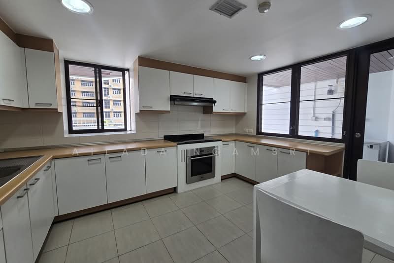 Peng Seng Mansion, Bangkok, หลังสวน หลังสวน, Lumphini, Pathum Wan, Bangkok, 2 Bedrooms, 200 sqm, Condo For Rent, by Ailada Ngamsri, 500474363 - DDproperty.com