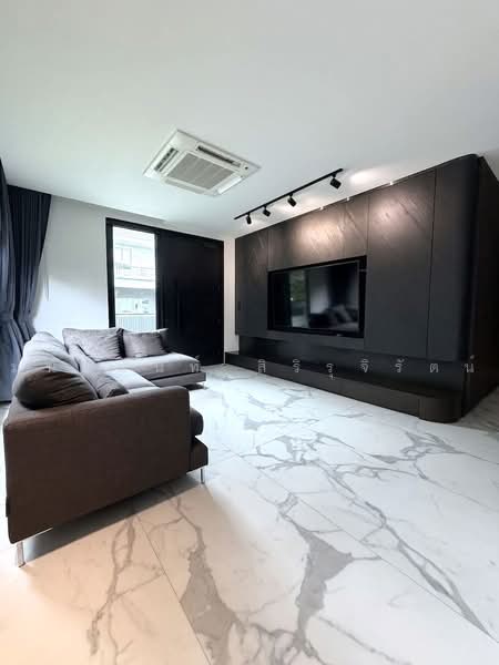 Perfect Place Rama 9-Krungthep Kreetha, Bangkok, Srinakarin - Rom Klao Road, Khlong Song Ton Nun, Lat Krabang, Bangkok, 3 Bedrooms, 222 sqm, Single Detached House For Sale, by มนัสนันท์ สิริรุจิรัตน์, 500474376 - DDproperty.com