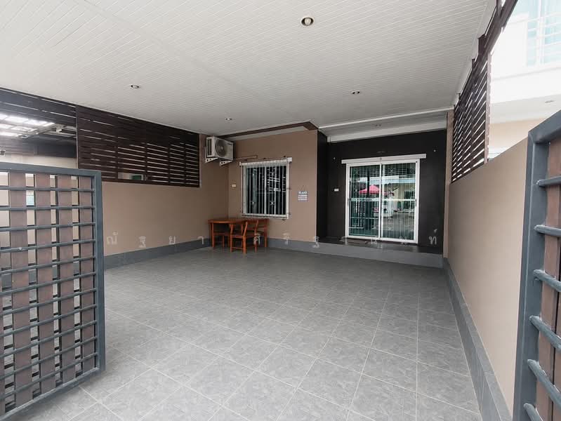 Ratchaphruek Suvarnabhumi-Ladkrabang Village, Bangkok, 397/183 Thanon Chalong Krung, Lam Pla Tiew, Lat Krabang, Bangkok, 3 Bedrooms, 140 sqm, Townhouse For Sale, by ณัฐยา ศิริฐานนท์, 500474379 - DDproperty.com