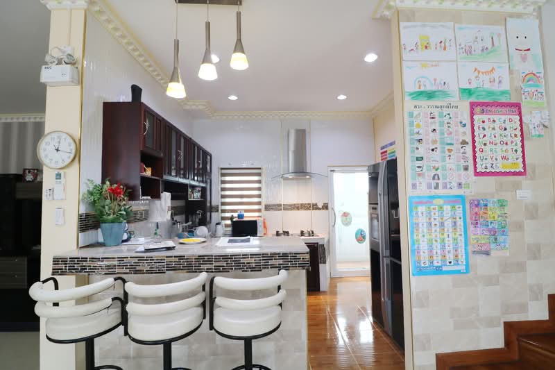ขายบ้านสวย สไตล์โมเดิร์น 4 ห้องนอน 4 ห้องน้ำ อุดรธานี, อุดรธานี, หมากแข้ง, เมืองอุดรธานี, อุดรธานี, 225 ตร.ม., บ้านเดี่ยว ขาย, โดย วีรภัทรา ดาร์เปอร์, 500474385 - DDproperty.com
