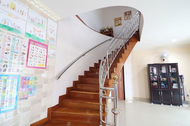 4 Bed 4 Bath Majestic Corner House for Sale in Udon Thani, Udon Thani, Mak Khaeng, Muang Udon Thani, Udon Thani, 4 Bedrooms, 225 sqm, Single Detached House For Sale, by วีรภัทรา ดาร์เปอร์, 500474385 - DDproperty.com