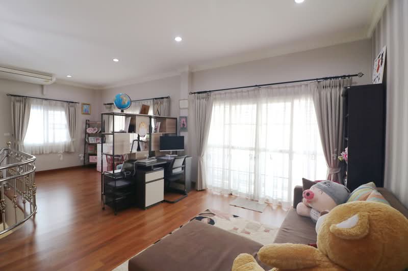 4 Bed 4 Bath Majestic Corner House for Sale in Udon Thani, Udon Thani, Mak Khaeng, Muang Udon Thani, Udon Thani, 4 Bedrooms, 225 sqm, Single Detached House For Sale, by วีรภัทรา ดาร์เปอร์, 500474385 - DDproperty.com