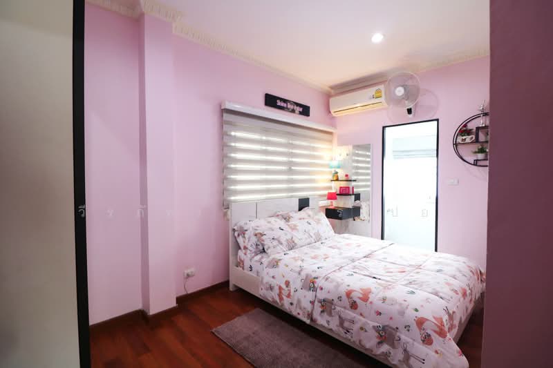 ขายบ้านสวย สไตล์โมเดิร์น 4 ห้องนอน 4 ห้องน้ำ อุดรธานี, อุดรธานี, หมากแข้ง, เมืองอุดรธานี, อุดรธานี, 225 ตร.ม., บ้านเดี่ยว ขาย, โดย วีรภัทรา ดาร์เปอร์, 500474385 - DDproperty.com