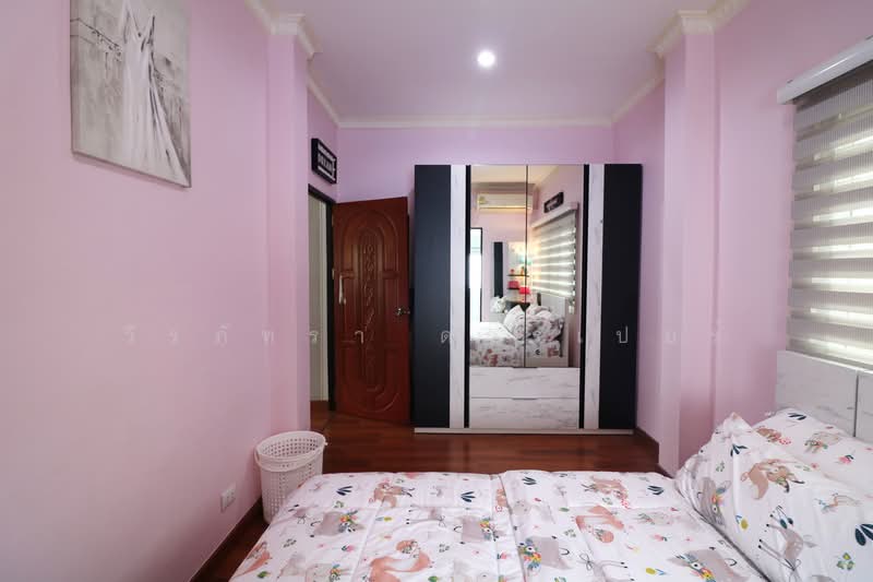 4 Bed 4 Bath Majestic Corner House for Sale in Udon Thani, Udon Thani, Mak Khaeng, Muang Udon Thani, Udon Thani, 4 Bedrooms, 225 sqm, Single Detached House For Sale, by วีรภัทรา ดาร์เปอร์, 500474385 - DDproperty.com