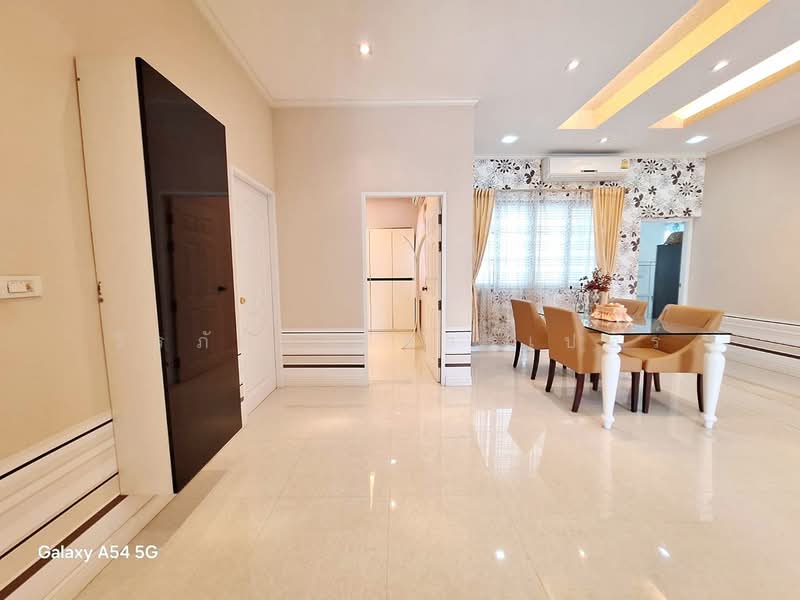 บ้านสำหรับครอบครัว อุดรธานี 3ห้องนอน ตกแต่งพร้อมเข้าอยู่แล้ว, อุดรธานี, หนองบัว, เมืองอุดรธานี, อุดรธานี, 135 ตร.ม., บ้านเดี่ยว ขาย, โดย วีรภัทรา ดาร์เปอร์, 500474407 - DDproperty.com