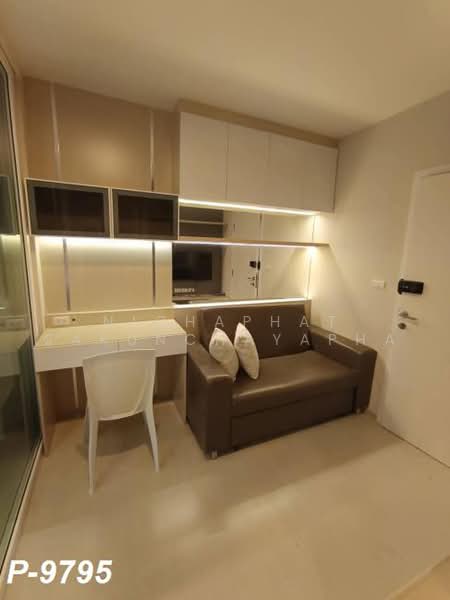 Aspire Erawan, Samut Prakan, Sukhumvit, Pak Nam, Muang Samut Prakarn, Samut Prakan, 1 Bedroom, 30 sqm, Condo For Rent, by Nichaphat Sakunchayapha, 500474417 - DDproperty.com