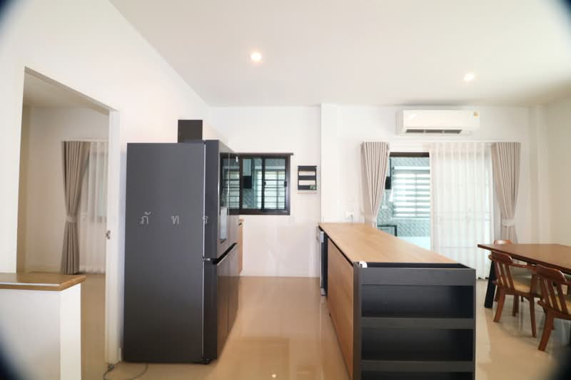 Affordable 4 Brm, 4 Bth Home For Sale Thana Siri Village Udon Thani, Udon Thani, Ni Kom Song Khro, Muang Udon Thani, Udon Thani, 4 Bedrooms, 164 sqm, Single Detached House For Sale, by วีรภัทรา ดาร์เปอร์, 500474424 - DDproperty.com
