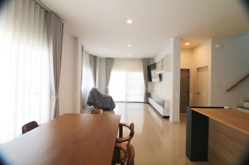 Affordable 4 Brm, 4 Bth Home For Sale Thana Siri Village Udon Thani, Udon Thani, Ni Kom Song Khro, Muang Udon Thani, Udon Thani, 4 Bedrooms, 164 sqm, Single Detached House For Sale, by วีรภัทรา ดาร์เปอร์, 500474424 - DDproperty.com