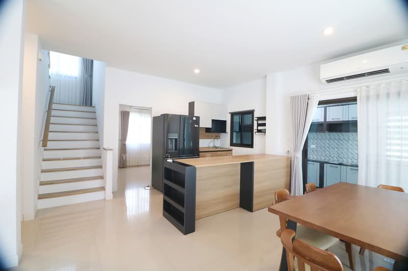 Affordable 4 Brm, 4 Bth Home For Sale Thana Siri Village Udon Thani, Udon Thani, Ni Kom Song Khro, Muang Udon Thani, Udon Thani, 4 Bedrooms, 164 sqm, Single Detached House For Sale, by วีรภัทรา ดาร์เปอร์, 500474424 - DDproperty.com