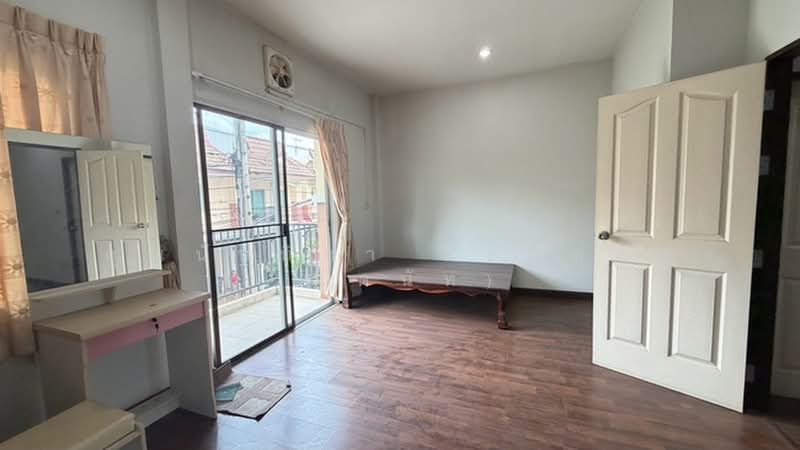 รมัณยาวิลล์ (Ramanya Ville Suan Phak 32) ซ.สวนผัก 32 ต.มหาสวัสดิ์ อ.บางกรวย จ.นนทบุรี 11130, Nonthaburi, Mahasawat, Bang Kruai, Nonthaburi, 3 Bedrooms, 160 sqm, Townhouse For Sale, by คุณนันทิชา กิตติอุดม (โดนัท), 500474434 - DDproperty.com