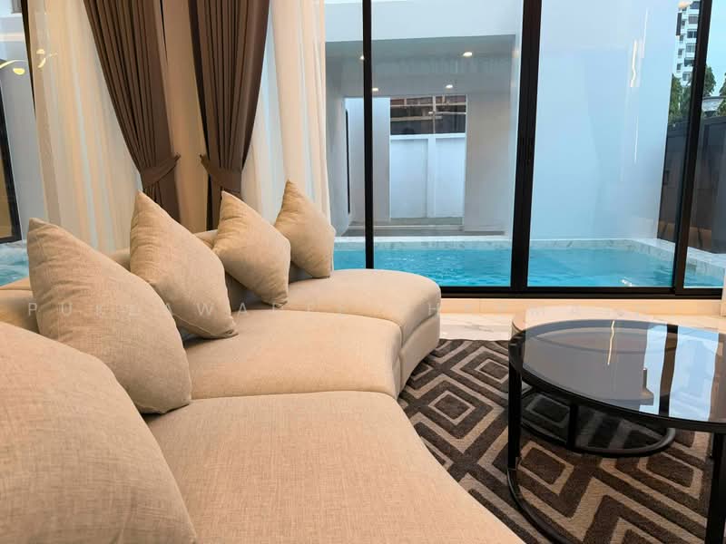 Jomtien Condotel and Village, Chon Buri (Pattaya), 318/39 Thappraya Rd, Nong Pru, Bang Lamung (Pattaya), Chon Buri (Pattaya), 5 Bedrooms, 300 sqm, Condo For Sale, by Pukkawadee Thapmathi, 500474452 - DDproperty.com
