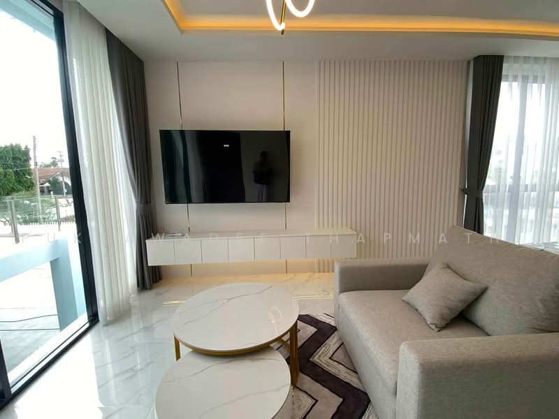 Jomtien Condotel and Village, Chon Buri (Pattaya), 318/39 Thappraya Rd, Nong Pru, Bang Lamung (Pattaya), Chon Buri (Pattaya), 5 Bedrooms, 300 sqm, Condo For Sale, by Pukkawadee Thapmathi, 500474452 - DDproperty.com