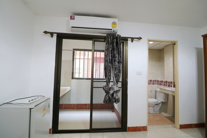 Nong Khai Student Apartment Complex for Sale – High Income, 6.4% ROI, Nong Khai, Nong Kom Ko, Muang Nong Khai, Nong Khai, , 846 sqm, Business For Sale, by วีรภัทรา ดาร์เปอร์, 500474455 - DDproperty.com