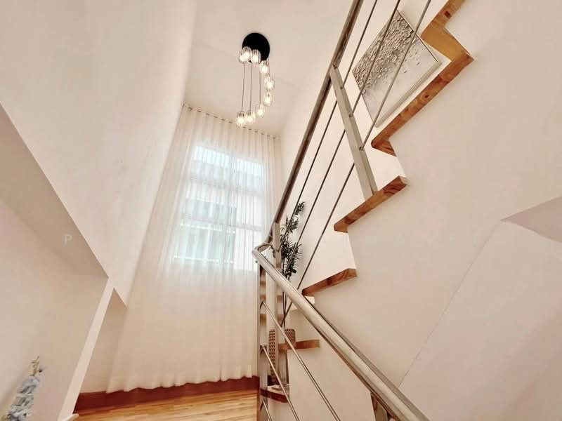Newly renovated House, Chiang Mai, San Sai Noi, San Sai, Chiang Mai, 3 Bedrooms, 135 sqm, Single Detached House For Sale, by Pharita Chaimanee, 500474470 - DDproperty.com