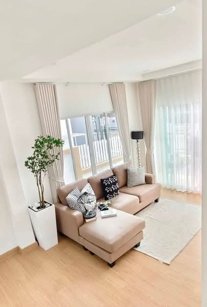 Newly renovated House, Chiang Mai, San Sai Noi, San Sai, Chiang Mai, 3 Bedrooms, 135 sqm, Single Detached House For Sale, by Pharita Chaimanee, 500474470 - DDproperty.com
