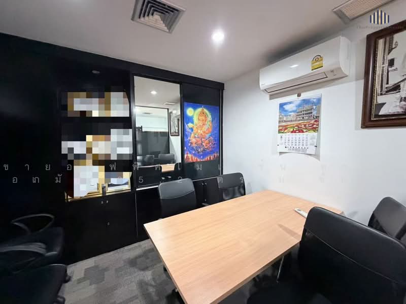 Modern Town, Bangkok, Ekamai Road, Khlong Tan Nua, Watthana, Bangkok, 1 Bedroom, 82 sqm, Condo For Sale, by คุณลี, 500474482 - DDproperty.com