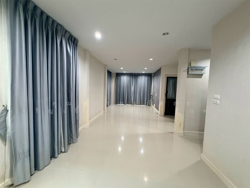 Foresta Nimitmai 40 : ฟอเรสต้า นิมิตใหม่ 40, กรุงเทพ, ถนนนิมิตใหม่, สามวาตะวันออก, คลองสามวา, กรุงเทพ, 160 ตร.ม., บ้านเดี่ยว ขาย, โดย คุณ พรหมภัสสร เจริญเชื้อตาพระ (แพม), 500474488 - DDproperty.com