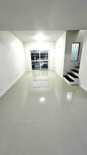 Baan Pruksa 83 Borommaratchachonnani-Sai 5, Nakhon Pathom, Borommaratchachonnani Road, Bang Toei, Sam Phran, Nakhon Pathom, 3 Bedrooms, 100 sqm, Townhouse For Sale, by ณัฐยา ศิริฐานนท์, 500474495 - DDproperty.com