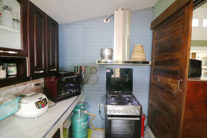 ขายบ้านเดี่ยว 2 ชั้น เชียงหวาง เพ็ญ อุดรธานี 4 ห้องนอน, อุดรธานี, เชียงหวาง, เพ็ญ, อุดรธานี, 217 ตร.ม., บ้านเดี่ยว ขาย, โดย วีรภัทรา ดาร์เปอร์, 500474499 - DDproperty.com