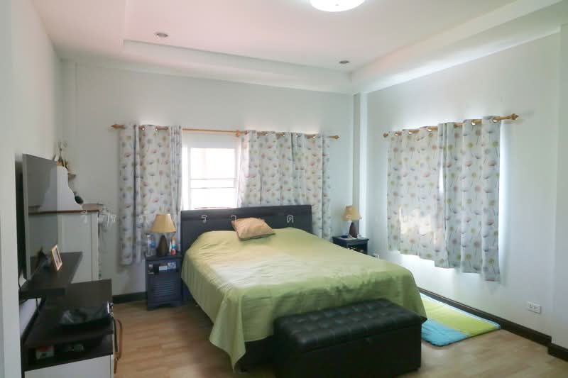 4 Brm 2 Bth Home House for Sale Chiang Wang, Phen, Udon Thani, Chiang Wang, Phen, Udon Thani, 4 Bedrooms, 217 sqm, Single Detached House For Sale, by วีรภัทรา ดาร์เปอร์, 500474499 - DDproperty.com