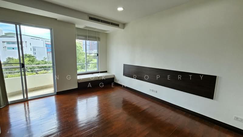 Blossom Ville, Bangkok, Sukhumvit 63 Road, Phra Kanong Nua, Watthana, Bangkok, 3 Bedrooms, 258 sqm, Condo For Rent, by BANGKOK PROPERTY AGENTS, 500474505 - DDproperty.com