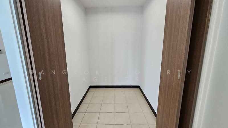 Blossom Ville, Bangkok, Sukhumvit 63 Road, Phra Kanong Nua, Watthana, Bangkok, 3 Bedrooms, 258 sqm, Condo For Rent, by BANGKOK PROPERTY AGENTS, 500474505 - DDproperty.com