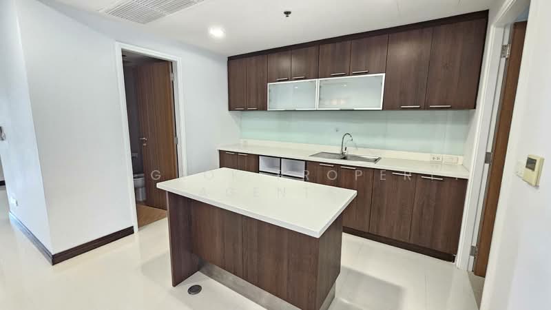 Blossom Ville, Bangkok, Sukhumvit 63 Road, Phra Kanong Nua, Watthana, Bangkok, 3 Bedrooms, 258 sqm, Condo For Rent, by BANGKOK PROPERTY AGENTS, 500474505 - DDproperty.com