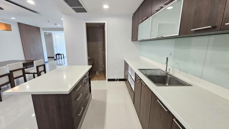 Blossom Ville, Bangkok, Sukhumvit 63 Road, Phra Kanong Nua, Watthana, Bangkok, 3 Bedrooms, 258 sqm, Condo For Rent, by BANGKOK PROPERTY AGENTS, 500474505 - DDproperty.com