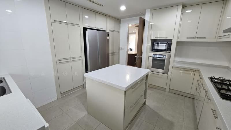 Blossom Ville, Bangkok, Sukhumvit 63 Road, Phra Kanong Nua, Watthana, Bangkok, 3 Bedrooms, 258 sqm, Condo For Rent, by BANGKOK PROPERTY AGENTS, 500474505 - DDproperty.com