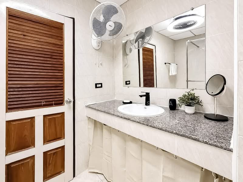 View Talay 5D, Chon Buri (Pattaya), Nong Pru, Bang Lamung (Pattaya), Chon Buri (Pattaya), 1 Bedroom, 101 sqm, Condo For Sale, by PLC real estate, 500474506 - DDproperty.com